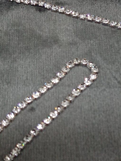 Chaine de strass cristal argent, 1 rangée de 2mm lg 40 cm